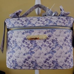 Nwot Betsey Johnson cosmetic case